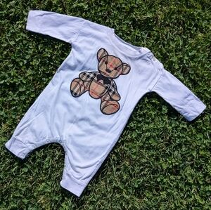 Burberry Onesie Nova Check Teddy Bear Playsuit Unisex Baby's/Infants Size 3M